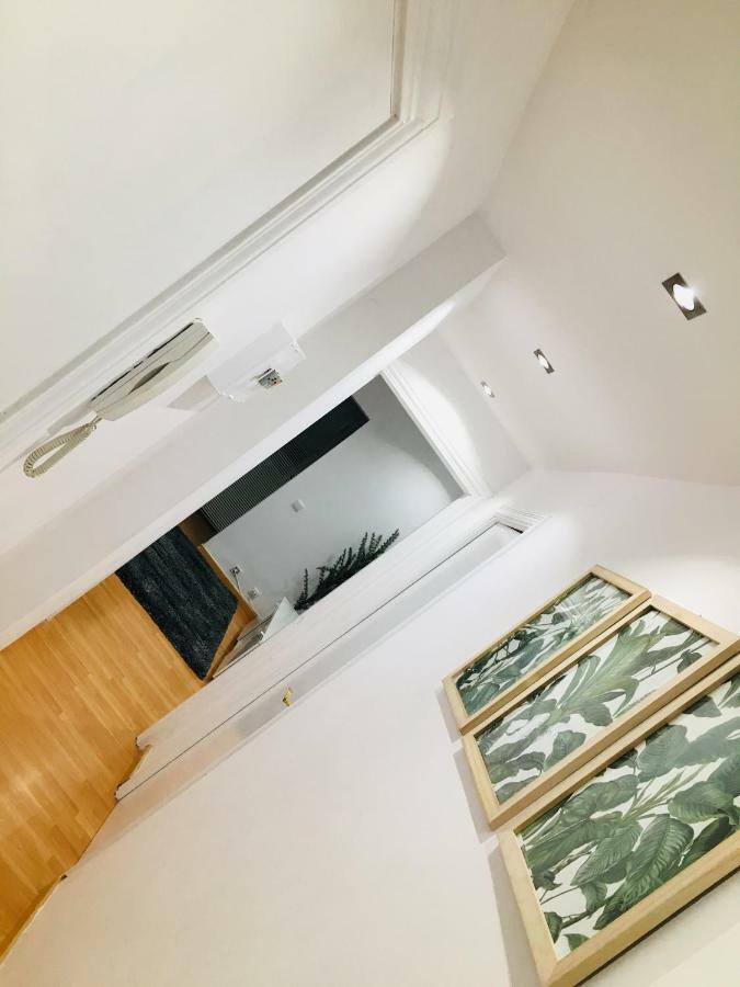 Apartamento Good Vibes Lägenhet Zaragoza Exteriör bild