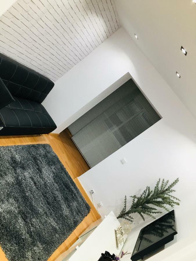 Apartamento Good Vibes Lägenhet Zaragoza Exteriör bild