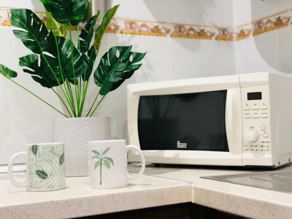 Apartamento Good Vibes Lägenhet Zaragoza Exteriör bild