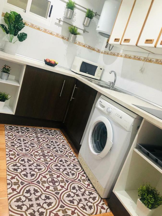 Apartamento Good Vibes Lägenhet Zaragoza Exteriör bild