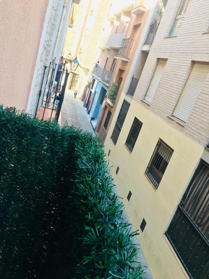 Apartamento Good Vibes Lägenhet Zaragoza Exteriör bild